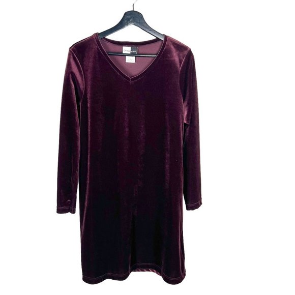 Vintage Dresses & Skirts - Maroon Velvet V Neck Long Sleeve Swing Knee Length Dress Medium